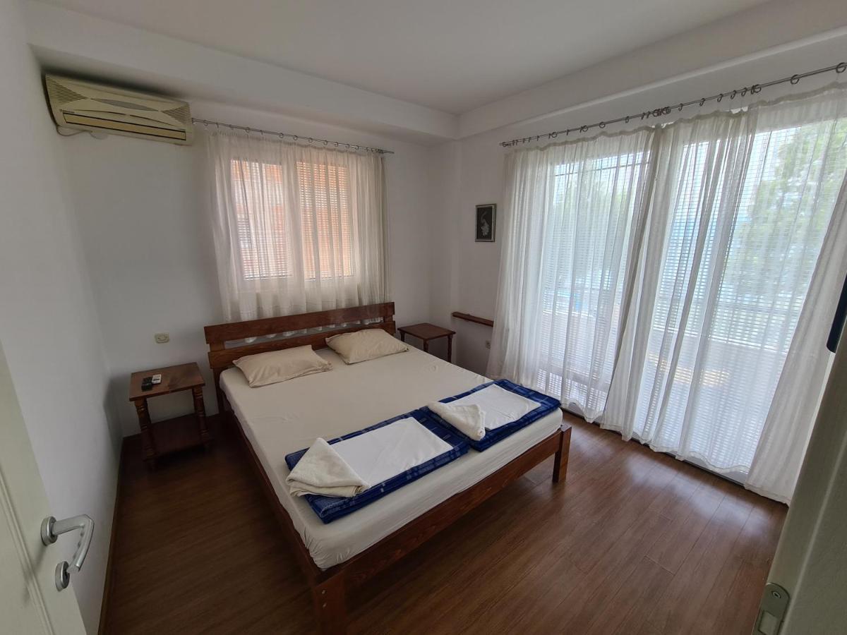 Restaurant & Apartments Lipa Pestani Ngoại thất bức ảnh