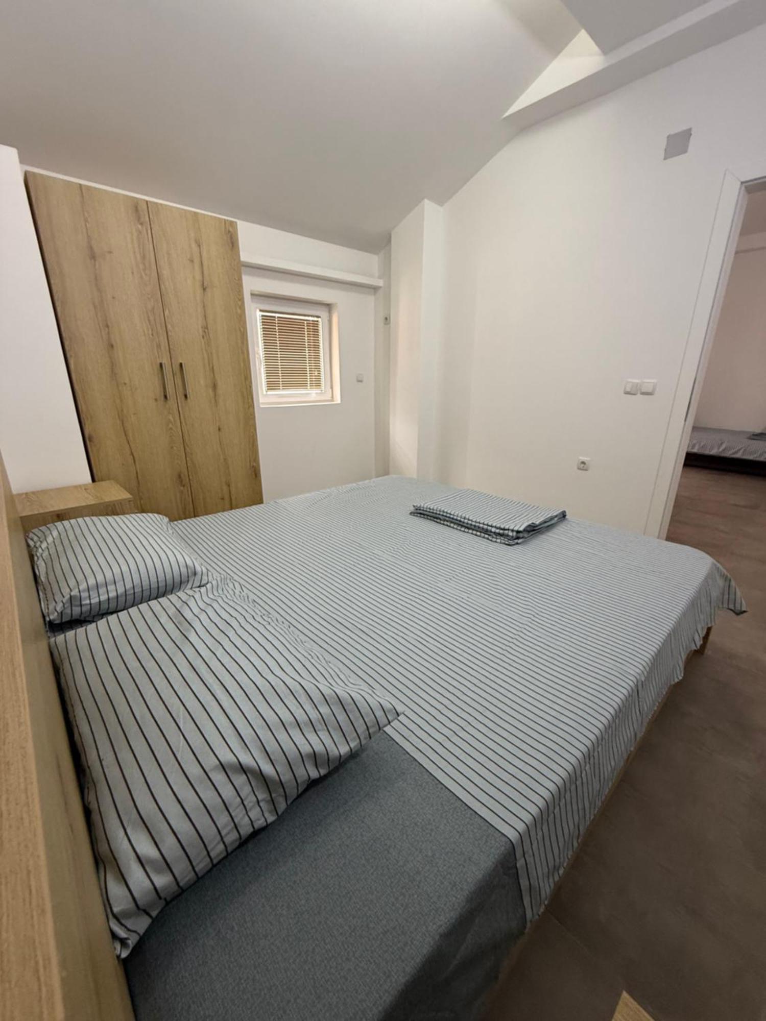 Restaurant & Apartments Lipa Pestani Ngoại thất bức ảnh